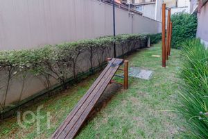 Image 46 - 867250