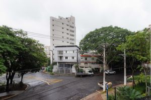 Image 8 - 867252