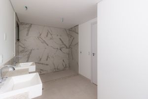Image 35 - 867252