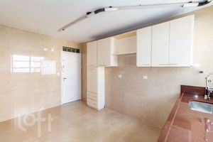 Image 20 - 867279