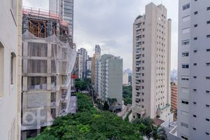 Image 10 - 867287