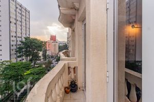 Image 8 - 867287