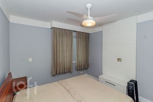 Image 17 - 867287