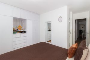 Image 13 - 867288
