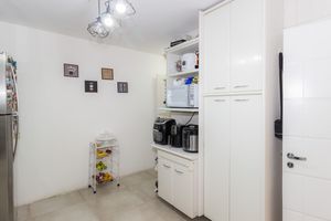 Image 28 - 867288