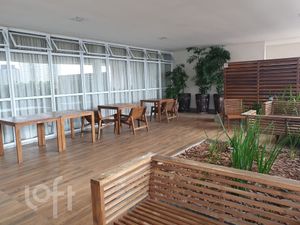 Image 17 - 867315