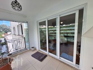 Image 1 - 867321