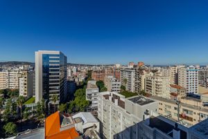 Image 4 - 867335