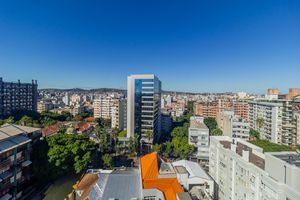 Image 10 - 867335