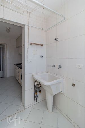 Image 9 - 867340