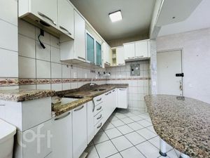 Image 10 - 867367