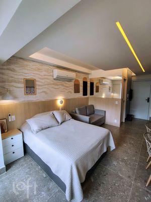 Image 9 - 867381