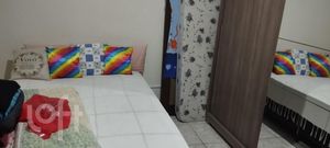 Image 17 - 867382