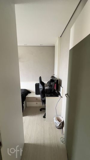 Image 17 - 867387