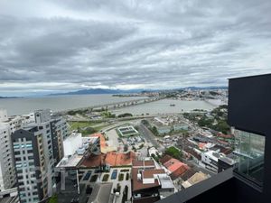 Image 72 - 867404