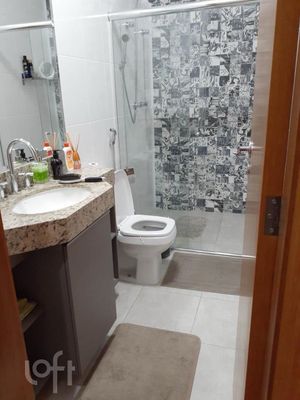Image 8 - 867421