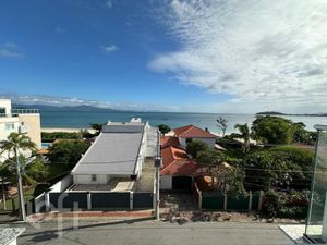 Image 17 - 867424