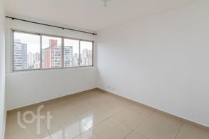 Image 3 - 867427