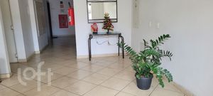 Image 18 - 867427