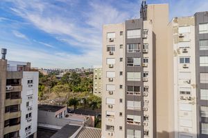 Image 6 - 867432
