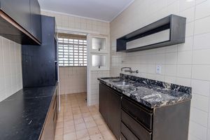 Image 18 - 867432