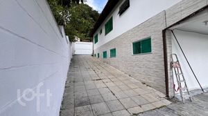 Image 30 - 867433