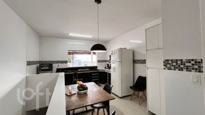 Image 22 - 867433