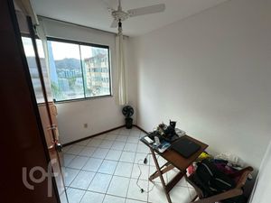 Image 13 - 867439