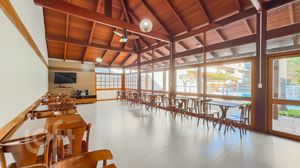 Image 33 - 867440