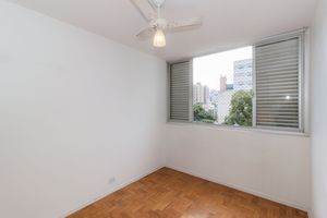 Image 12 - 867446