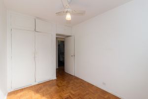 Image 9 - 867446