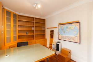 Image 10 - 867473