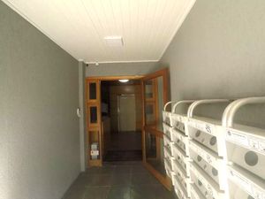 Image 1 - 867484