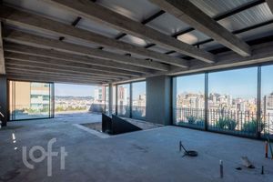 Image 10 - 867495