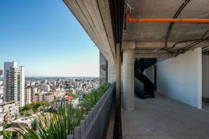 Image 0 - 867495