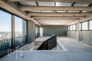 Image 11 - 867495