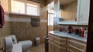 Image 15 - 867506