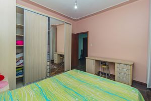 Image 17 - 867512