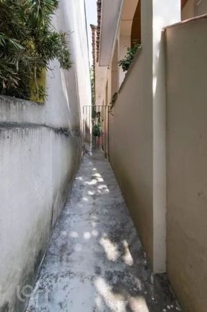Image 13 - 867516