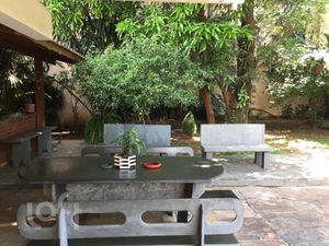 Image 17 - 867518