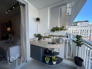 Image 12 - 867567