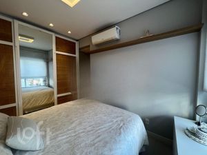 Image 15 - 867567