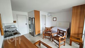 Image 4 - 867571