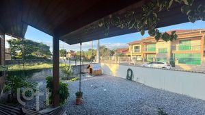 Image 1 - 867604