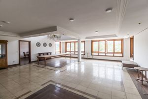 Image 11 - 867607