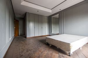 Image 15 - 867607