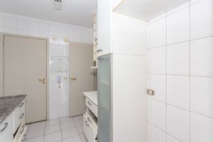 Image 32 - 867614