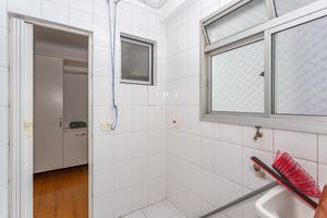 Image 39 - 867614