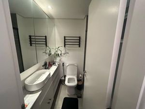 Image 18 - 867617