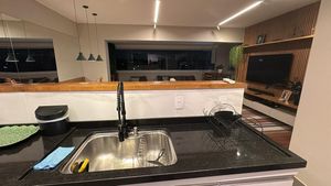 Image 17 - 867617